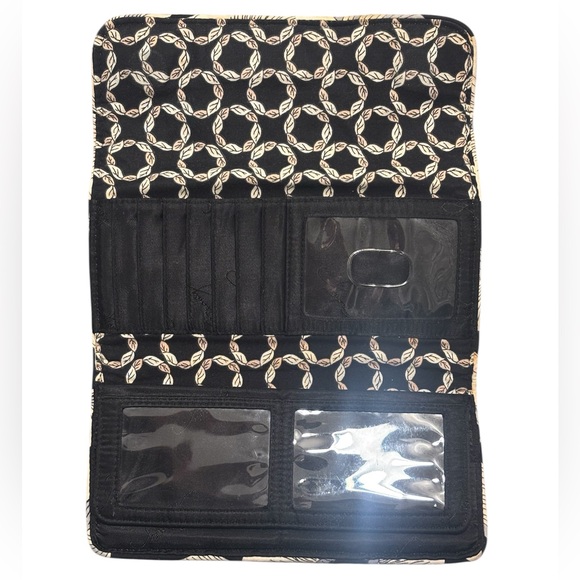 Vera Bradley Gallery Wallet - Picture 4 of 6